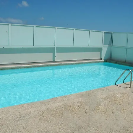 Charming D' Este With A Rooftop Pool By Weekome Appartement Antibes